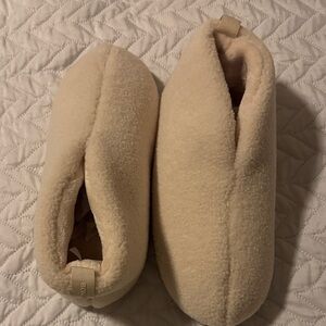 Bombas Plush Cream Slippers